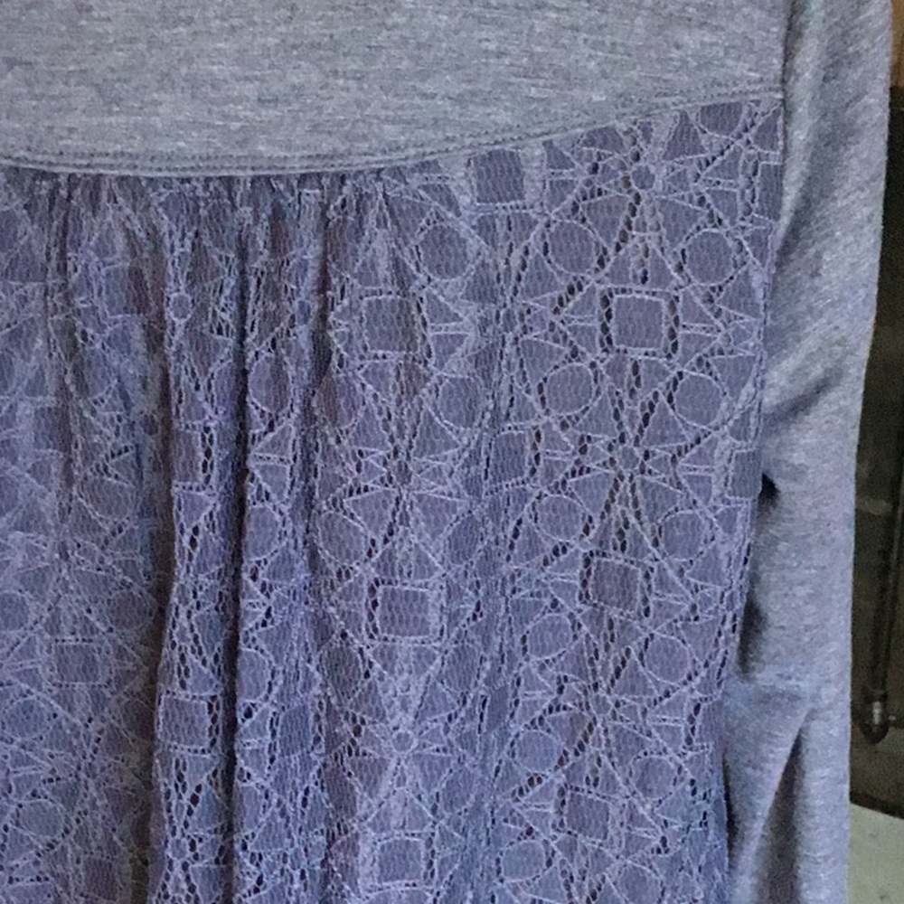 LOGO Loungewear grayish-purple boho jacket/top. - Picture 5 of 8